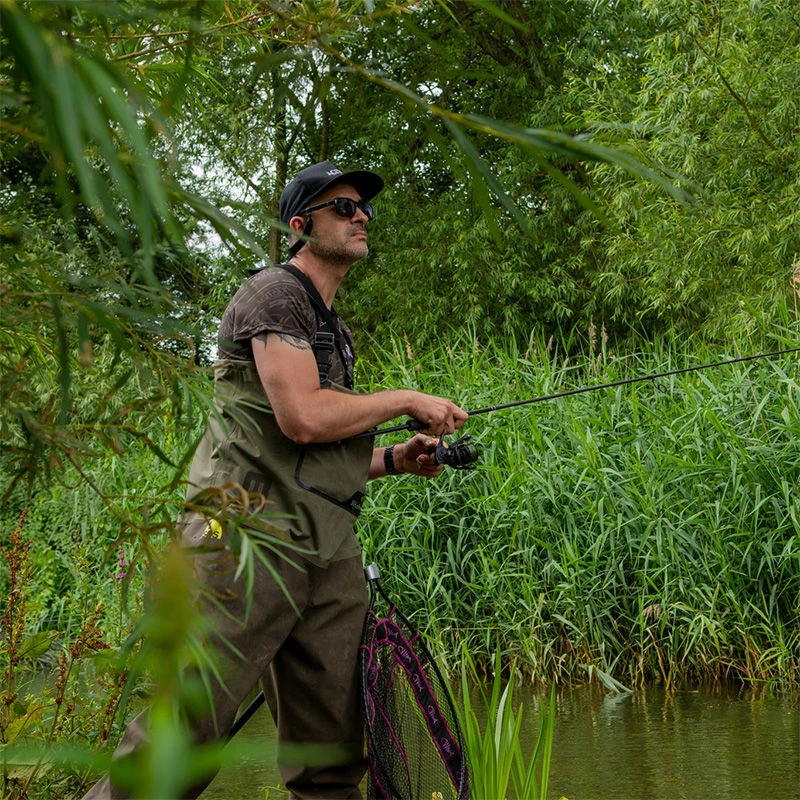 Wychwood Agitator Folding Predator Nets